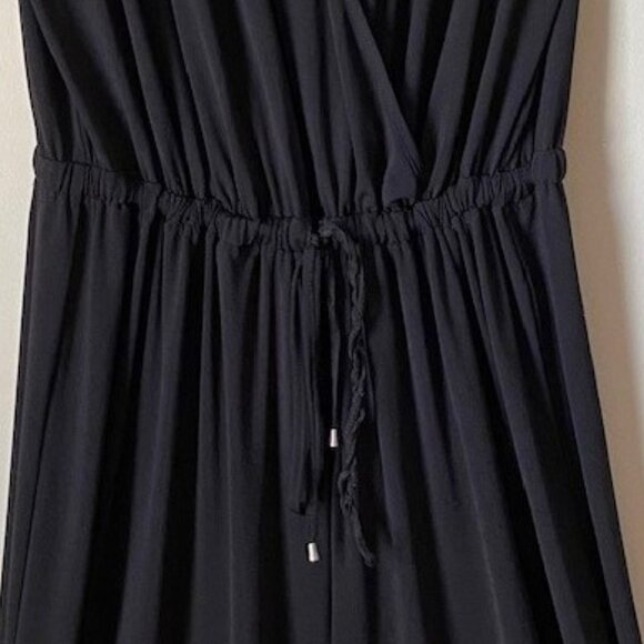 Black Sleeveless V-Neck Drawstring Jumpsuit - Picture 3 of 6
